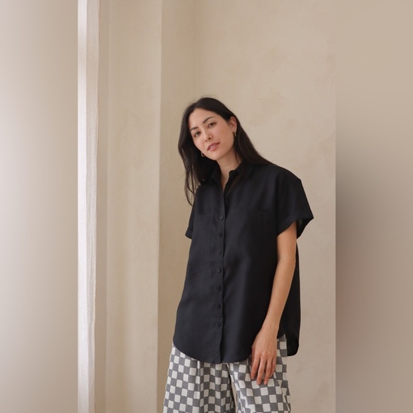 Power of my People black Wayward Fit Ss button up shirt, size xxs - Picture 2 of 14